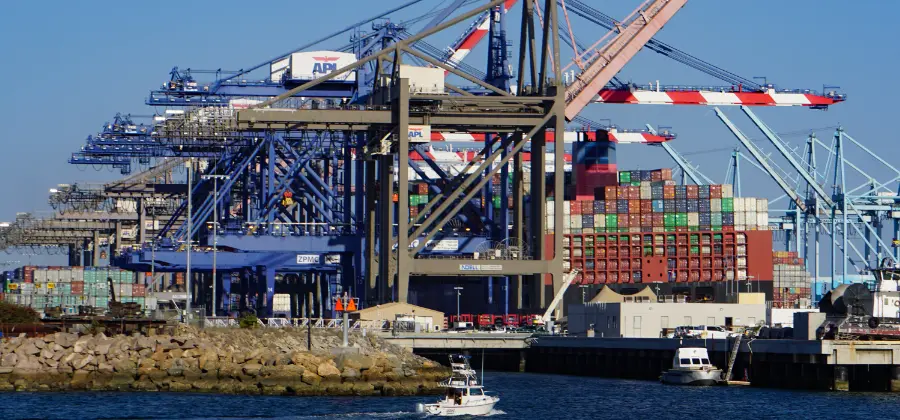 Offloading containers in Los Angeles Harbor